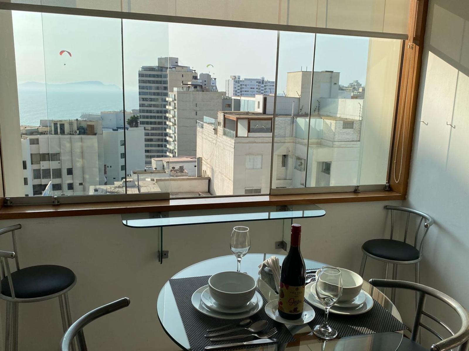 Oceanfront Miraflores Larcomar Next To Marriott Lima Buitenkant foto